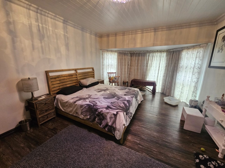 3 Bedroom Property for Sale in Vaalpark Free State